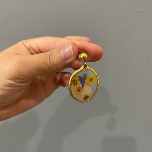 Madewell earrings. - Picture 3 of 4